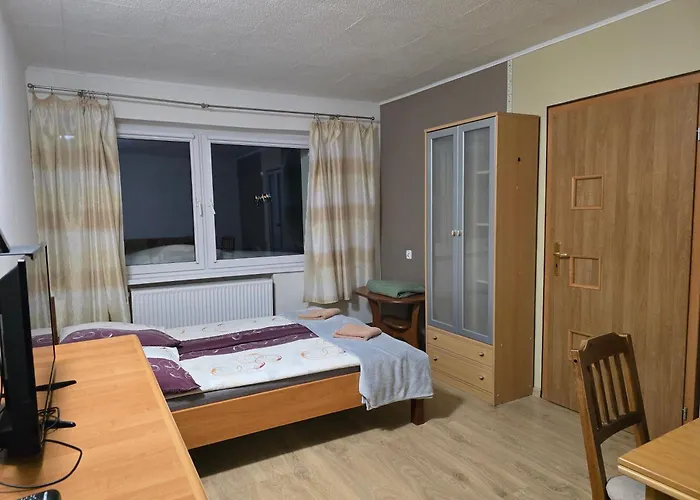 Ptasi Gosciniec 스클라르스카포렘바